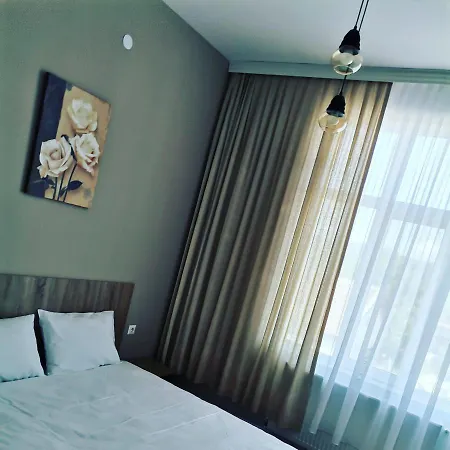Hotel Tatul Гостевой дом *