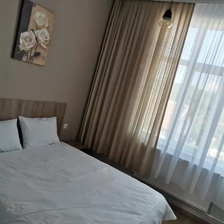 Hotel Tatul Гостевой дом